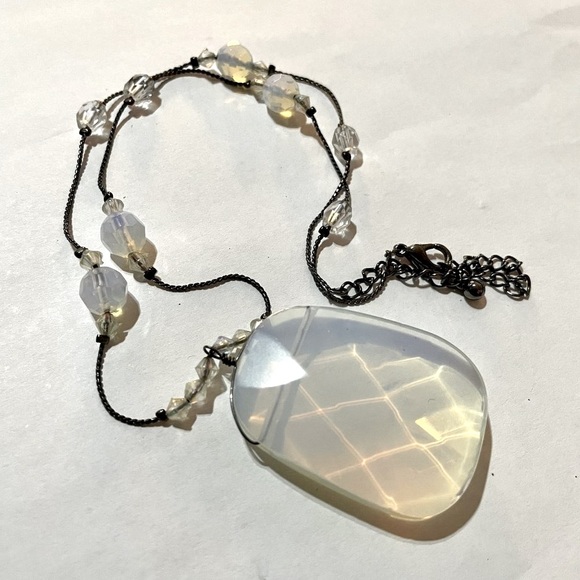 4/$20 Crystal Glass Faceted Pendant - Picture 4 of 7